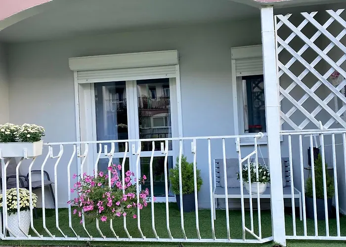 Platinum Apartment przy plaży, z parkingiem, z dużym balkonem